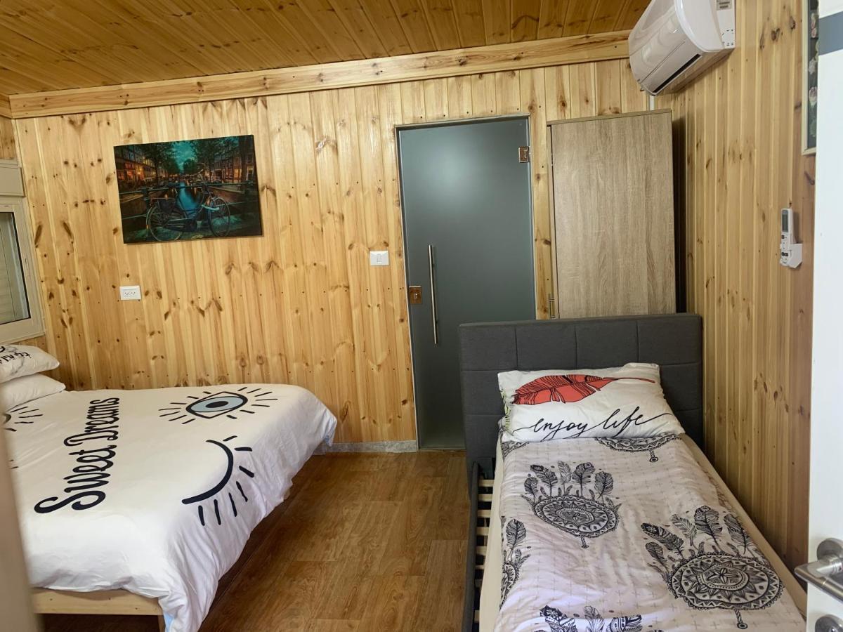 מפגש הדובדבן Apartment Buq'ata Luaran gambar
